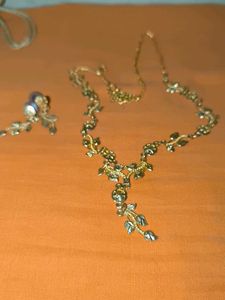 Floral Necklace and Earring Set