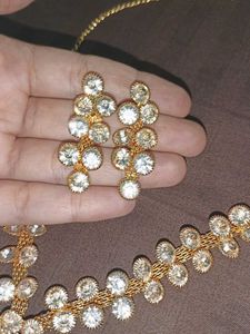 Gold Tone Floral Jewelry Set