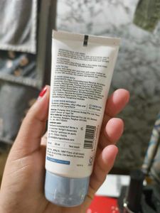 Rice Water &amp; Niacinamide 2% Simply Bright FaceWash