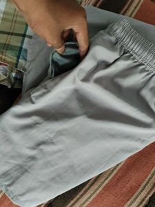 NIKE SHORT FOR MEN AND WOMEN BOTH FREE SIZE