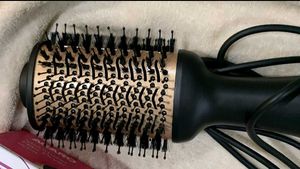 Agaro Volumizer Blow-dry Brush