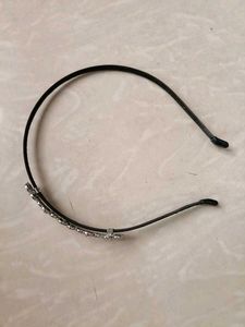 Hairband and Chain With Pendent