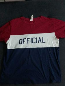 I Am Selling a Half Sleeve Men's Tshirt