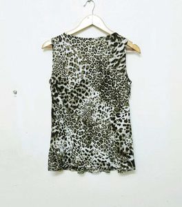 Trendy New Leopard Print Top For Women