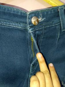 Distressed Denim Jeans (Women's)