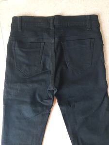 Black 🖤 Skinny Fit Jeans