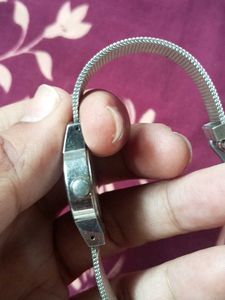 Fastrack Orignal  Silver Womens Watch