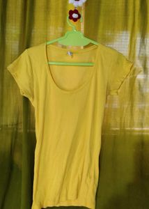 Fitted Yellow Tops