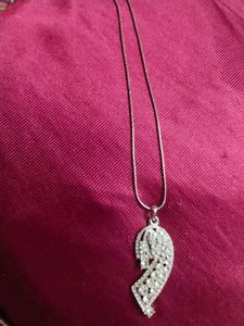 Party Wear 🎉Chain With Pendant