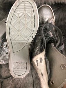 Sliver Converse