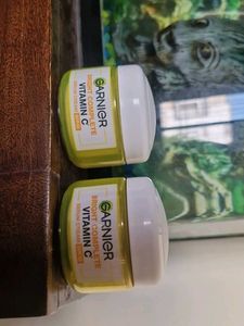 Garnier Skincare Kit