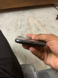 iPhone 11 Like New