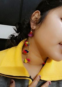 MULTICOLOUR EARRINGS OF EVERY COLOURS