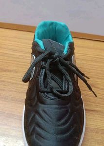 Black &amp; Teal Athletic Sneakers