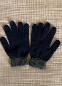 Gloves (2 pairs) &amp; Headband Set