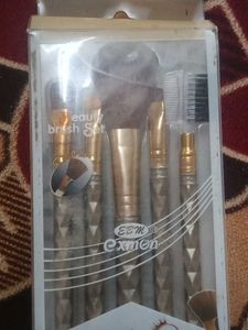 Makeup Brush Set