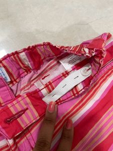 Shorts With Vibrant Colour