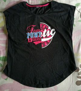Max Women Wear Tshirt