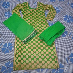 Green &amp; Gold Polka Dot Kurta