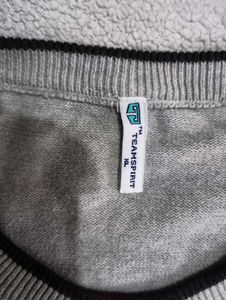 ❗ FREE DELIVERY❗Stylish Two-Tone Sweater for men