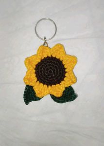 Sunflower keychain🌻