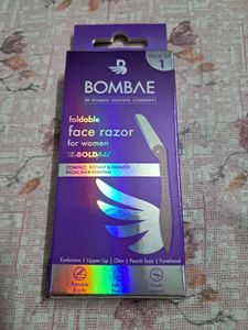 Bombae Razor