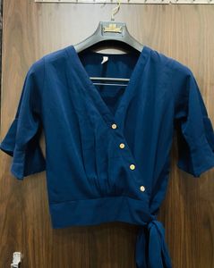🦋Elegant Navy Blue Wrap Crop Top🦋