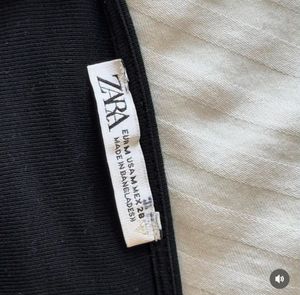 Black Halter Neck Cropped Top