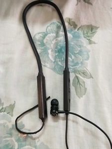 Leaf Rush Pro Wireless Earphones