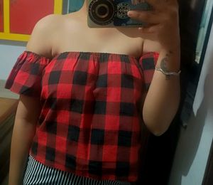 Shoulder Off Crop Top