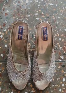 Sparkly Silver Heels✨️