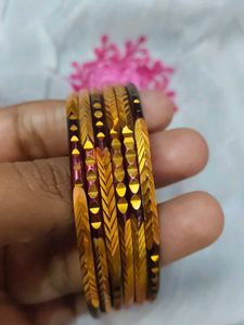 5 Set Metal Bangles