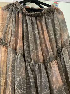 Tiered Beige Floral Skirt With Stole