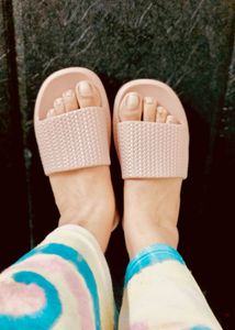 New Zudio Classic ultra soft Slides