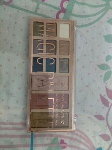 Dodo Girl Magic Palette