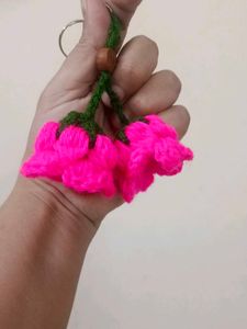 crochet 🌹 keychain