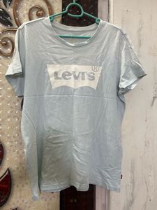 LEVI&#39;s Tee