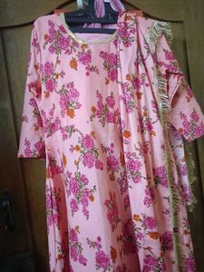 KURTHI and DUPATTA