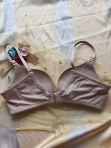 T Shirt Bra Size 32B