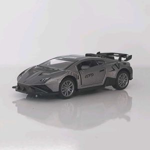 Famous Model Toy Car (Pcs.1)
