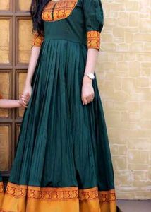 Green Narayanapet Gown ✨💚