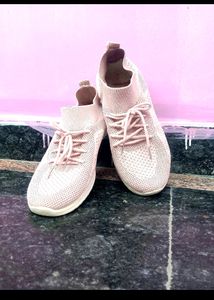 Sports Shoes