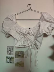 H&M Divided White Crop Top