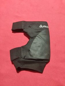 McDavid Volleyball Knee Pad | Size Large (L)