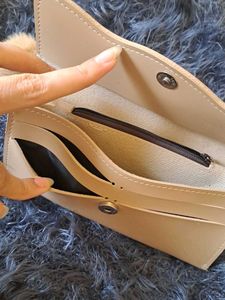 Nude Purse 👜