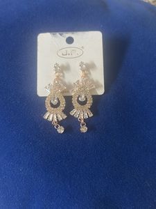 Sparkling Crystal Drop Earrings