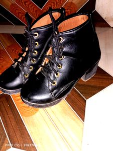 Boots For Women/ Girls (Heals+Shoes)