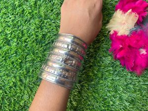 Silver Oxadised Navratri Bangles