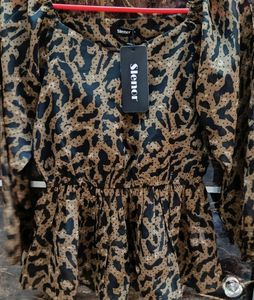 Slenor Leopard Print Peplum Top