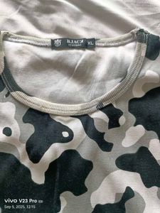Price Drop- Camouflage Print T-Shirt